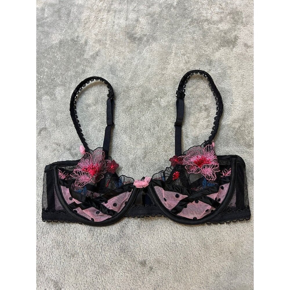 Victoria’s Secret LOVE&LEMONS Zinnia Embroidered Underwire 32C💕Bra Black Floral